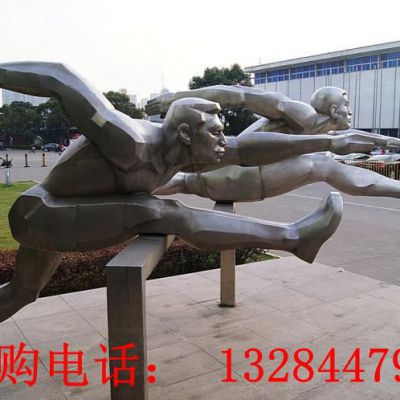 不銹鋼跨欄雕塑