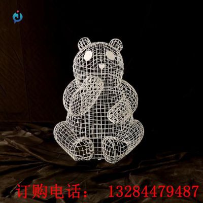 不銹鋼鏤空熊貓雕塑